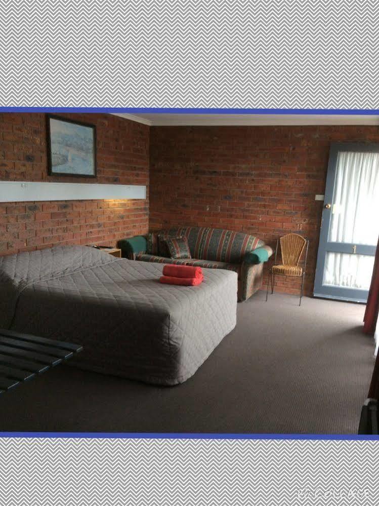 Kardinia Park Motel Джелонг Экстерьер фото
